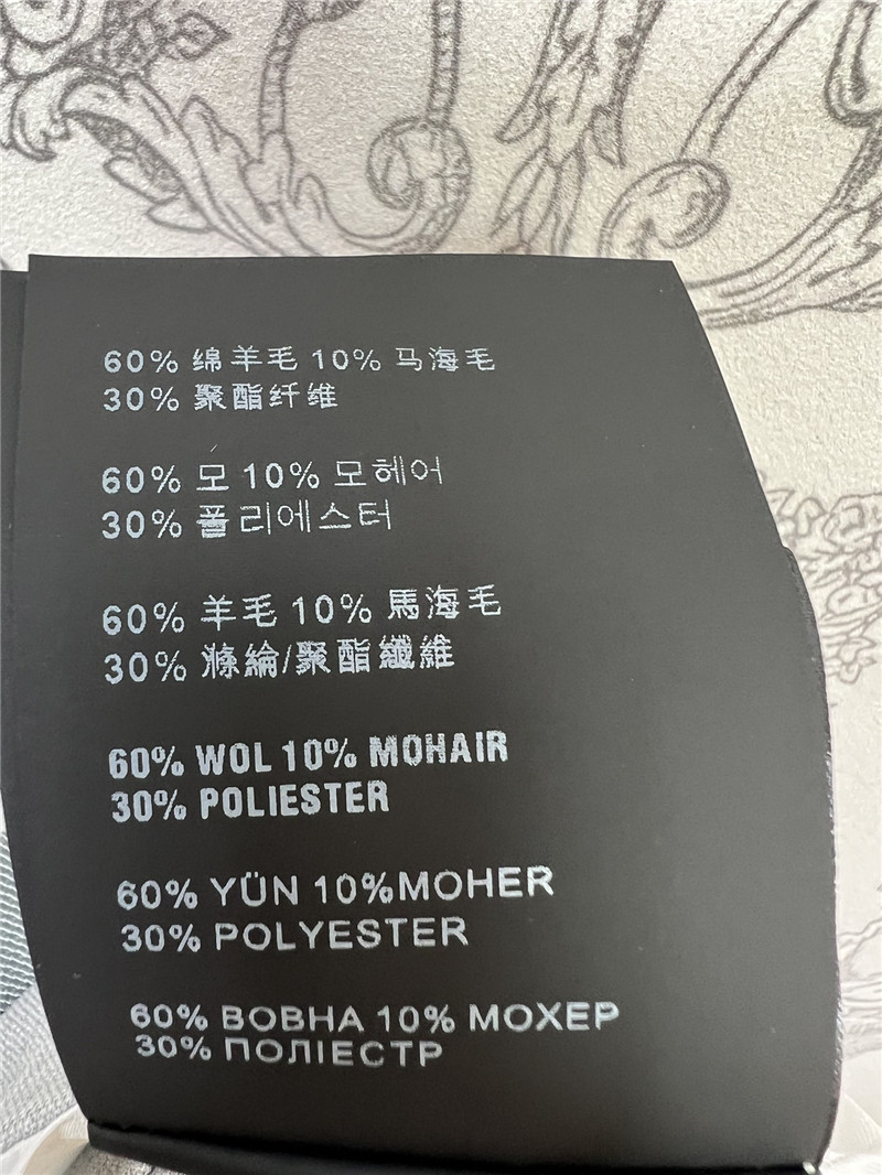 Pra*a new preppy pleated skirt