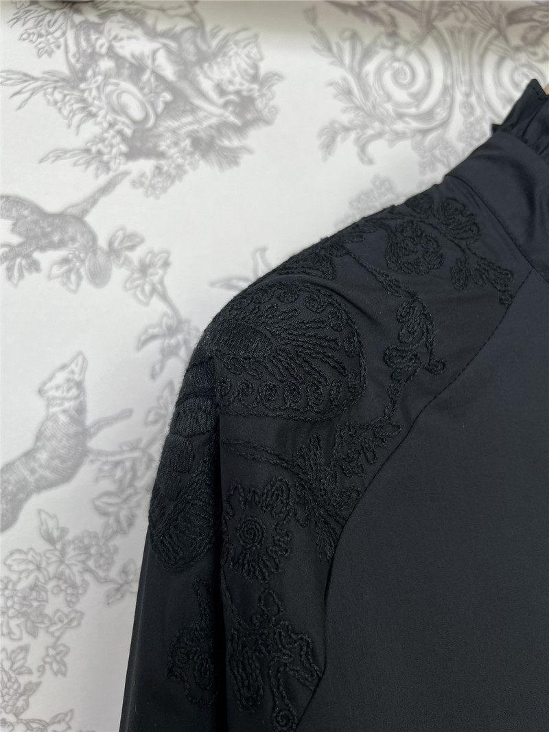 D10r butterfly embroidered stand collar puff sleeve shirt