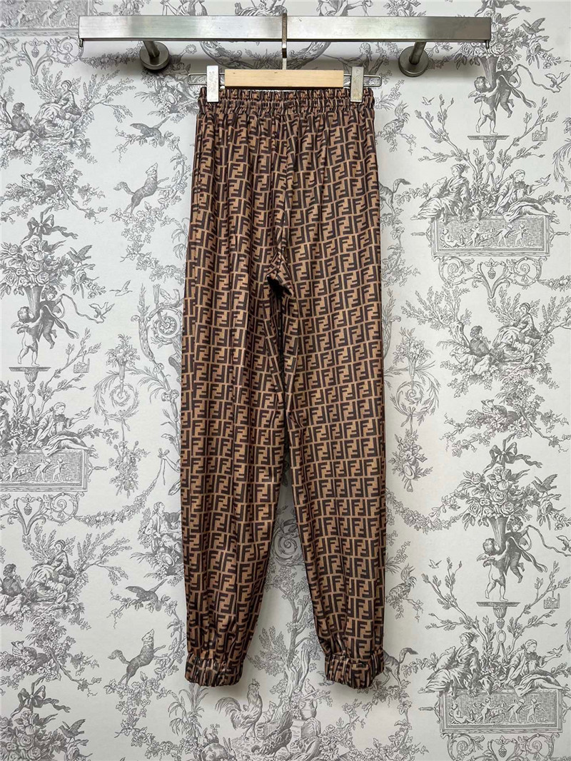 F**di new short sleeve leggings suit