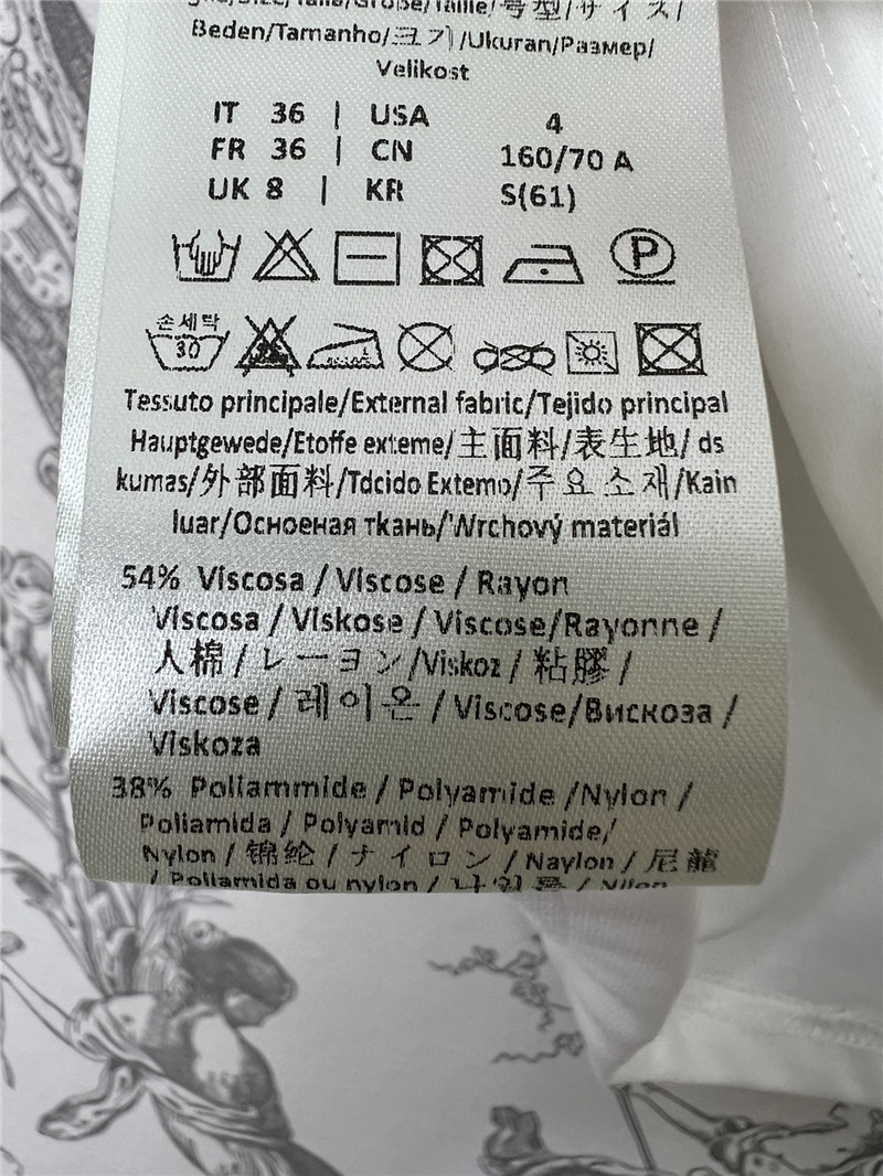 F**di new short sleeve leggings suit