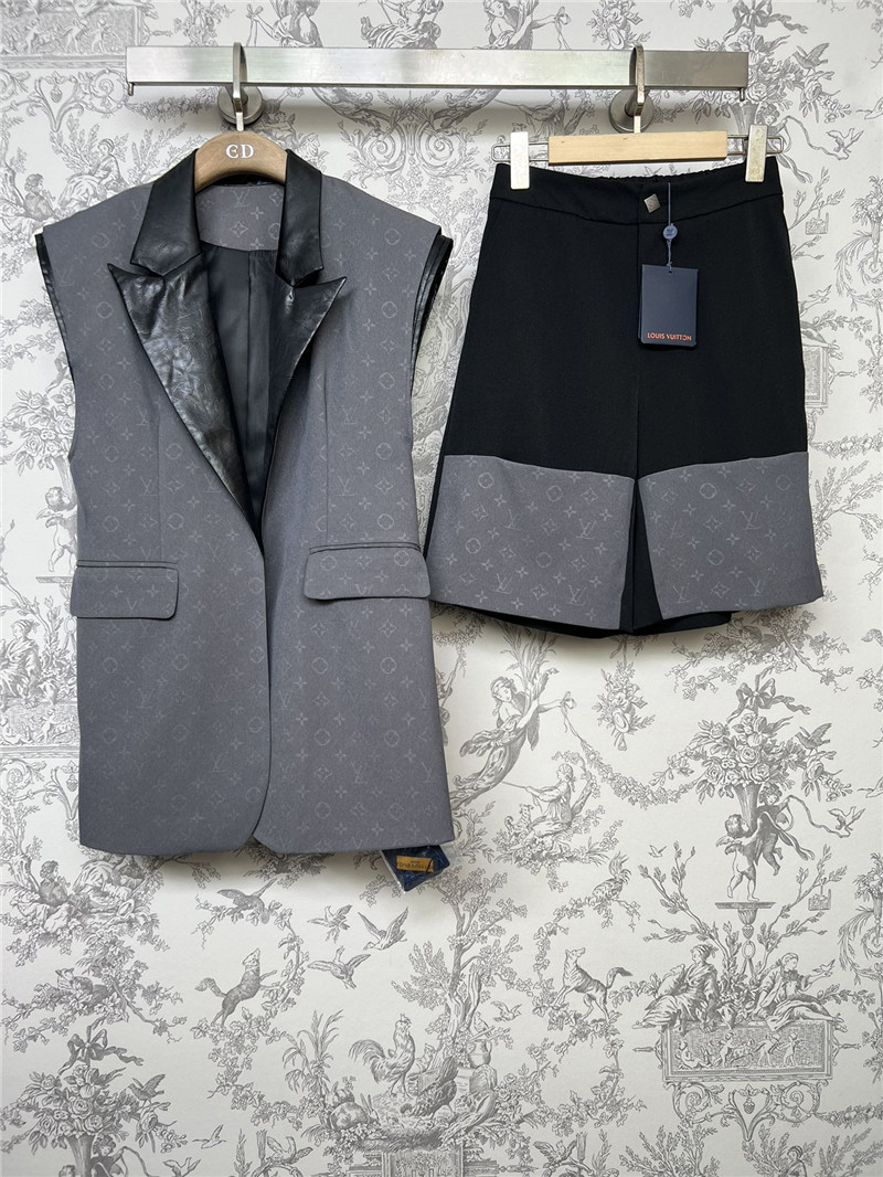 louis vuitton LV new vest and shorts suit