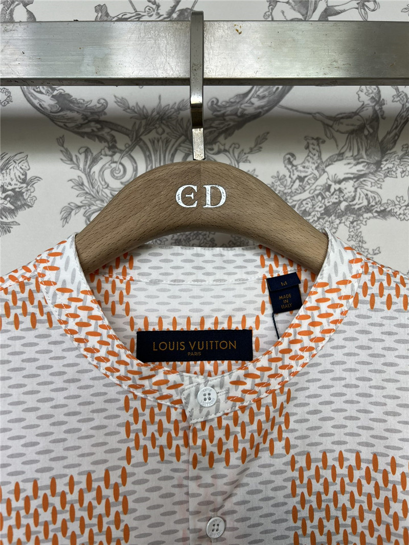 l0vis Vvtt0n lv new short-sleeved shirt