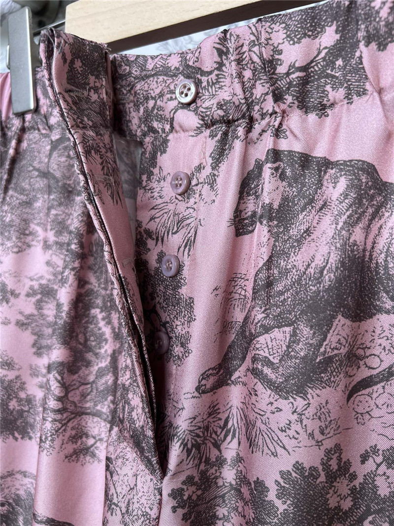 D10r new animal silk suit