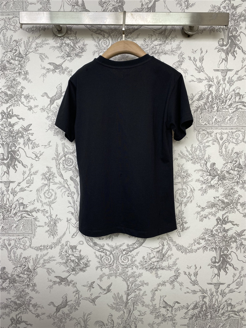 louis vuitton LV summer classic chain T