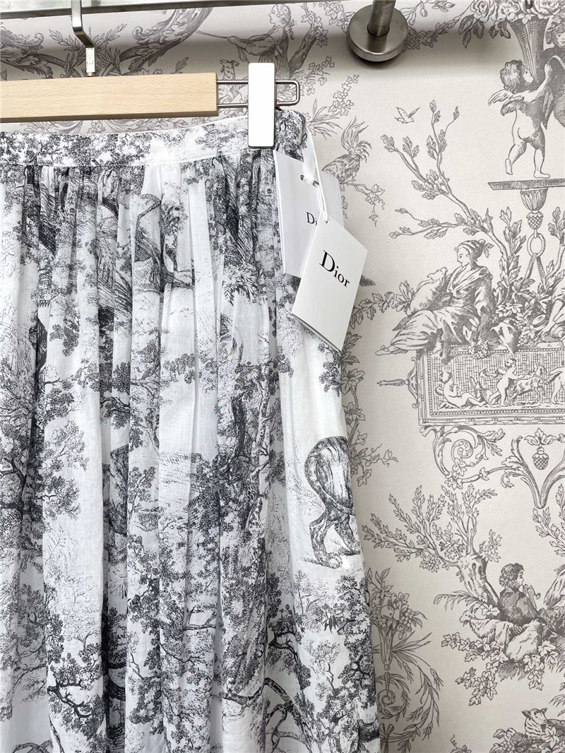 D10r animal latest collection skirt