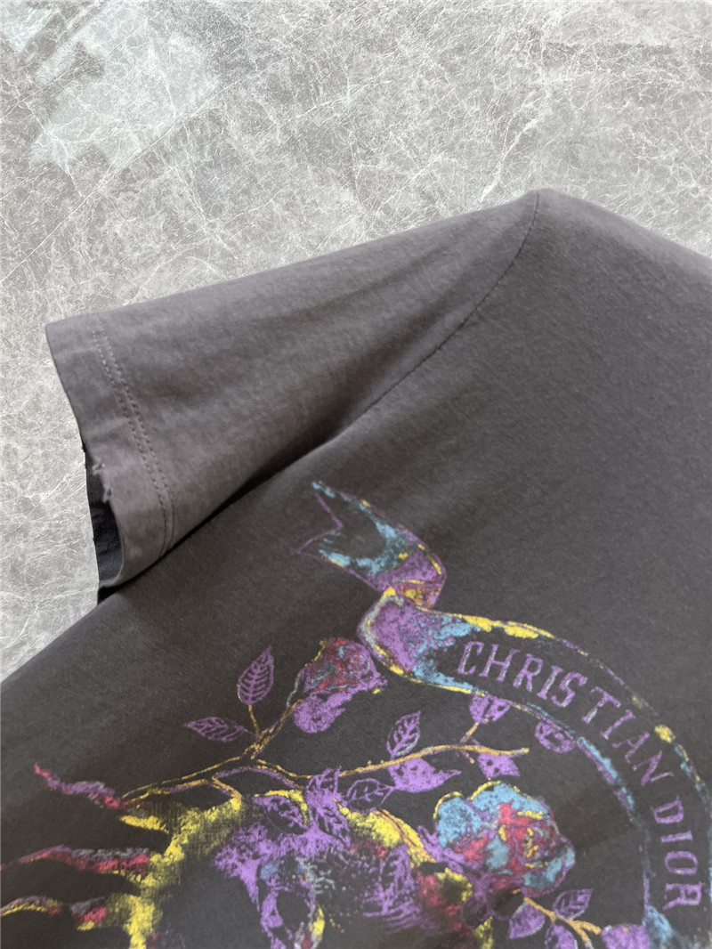 D10r tie-dye art positioning printed t-shirt