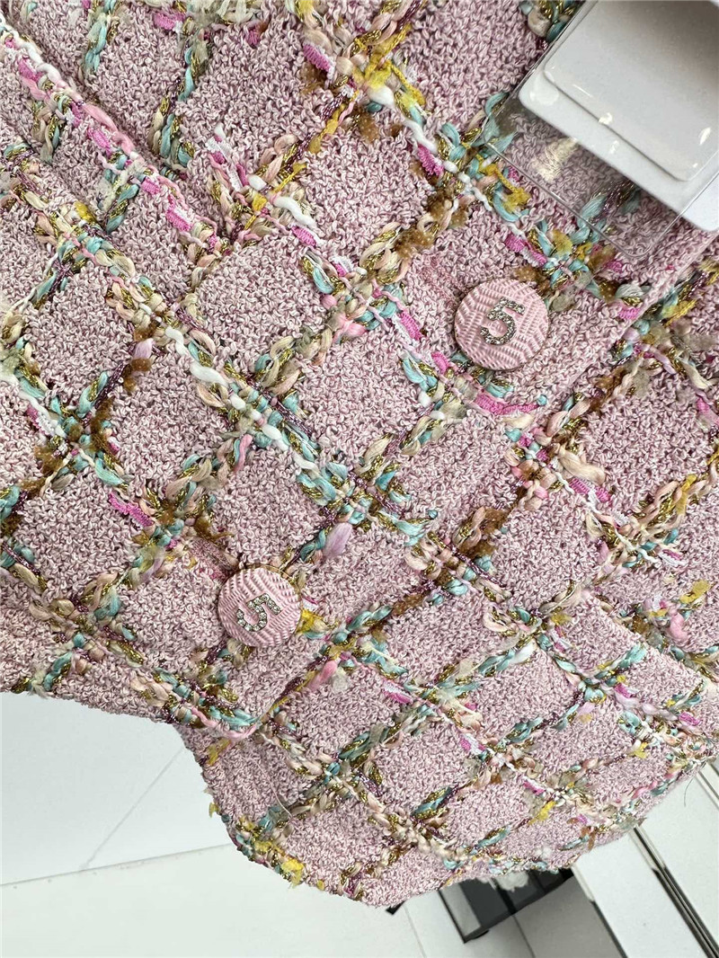 Ch**el v-neck vertical-breasted vest