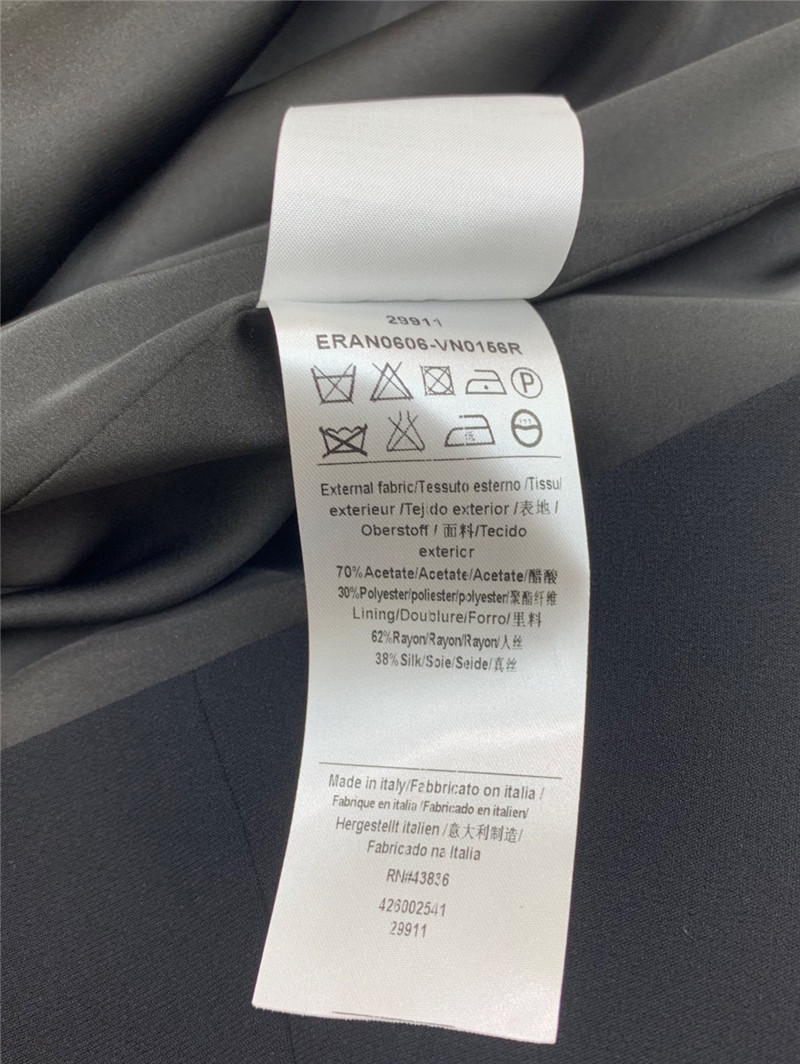 Va1e*ntin0 black dress