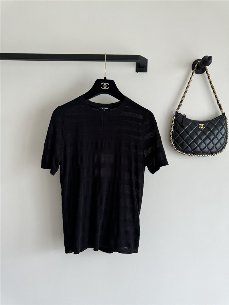 Chanel new knitted sweater