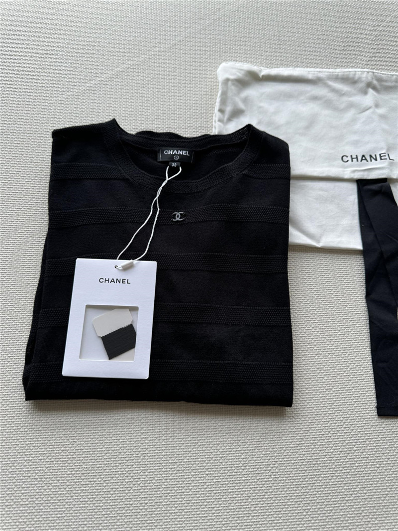 Ch**el new knitted sweater