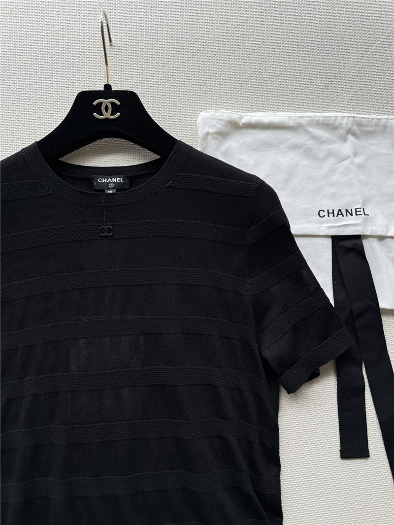 Ch**el new knitted sweater