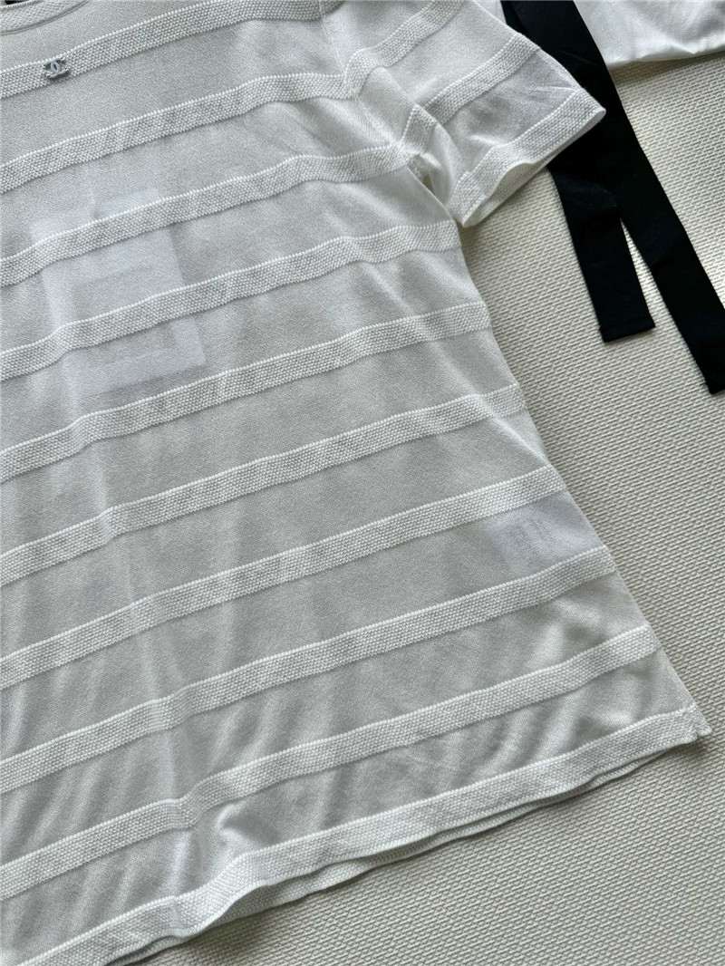 Chanel new knitted sweater