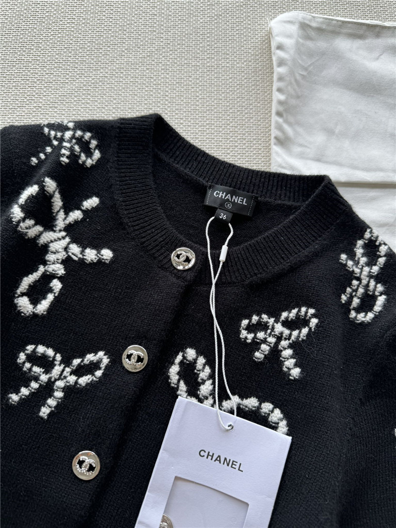 Ch**el three-dimensional bow crocheted knitted vest top