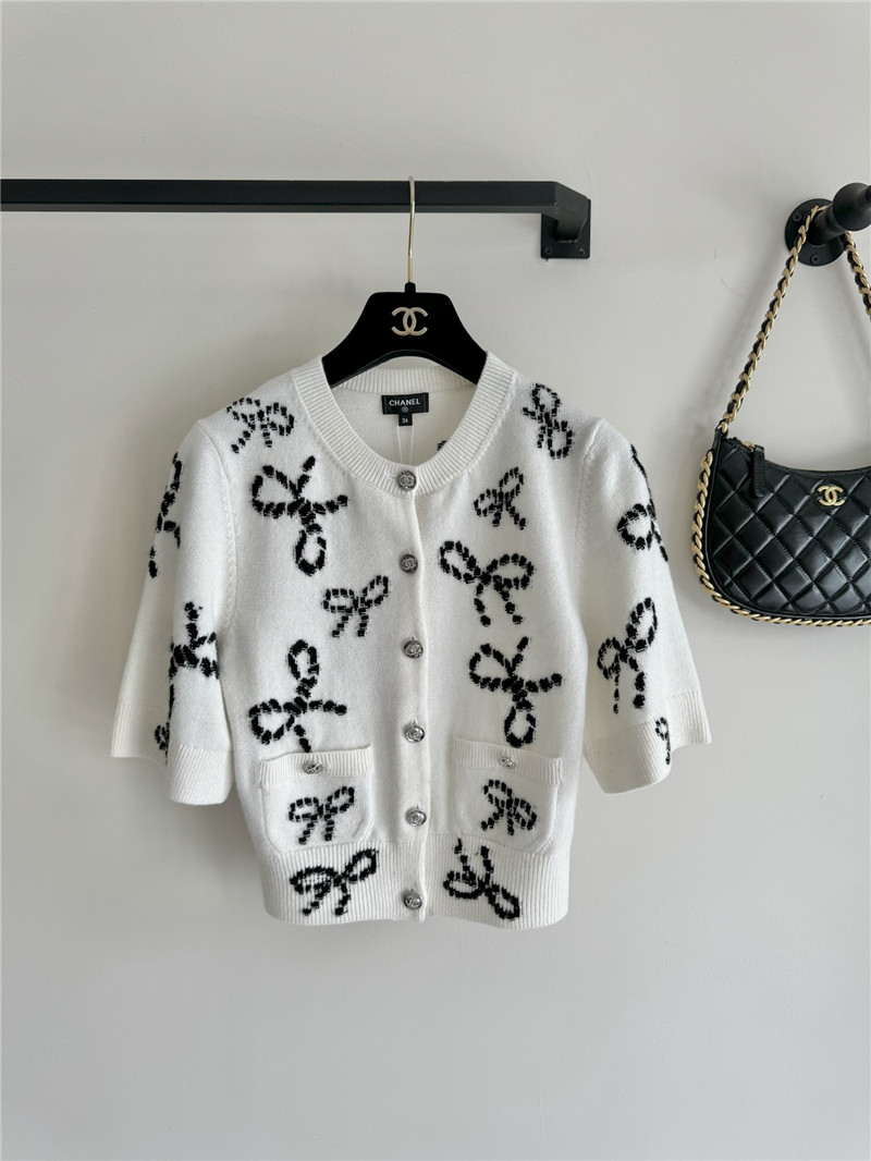 Chanel Full Bow Jacquard Knitted Cardigan