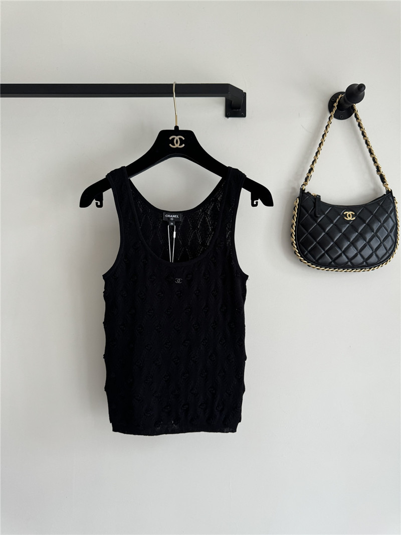 Chanel three-dimensional bow crocheted knitted vest top