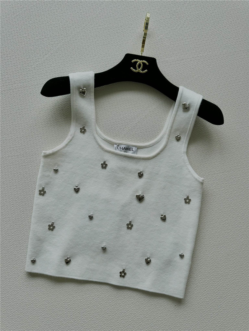 Ch**el new short vest