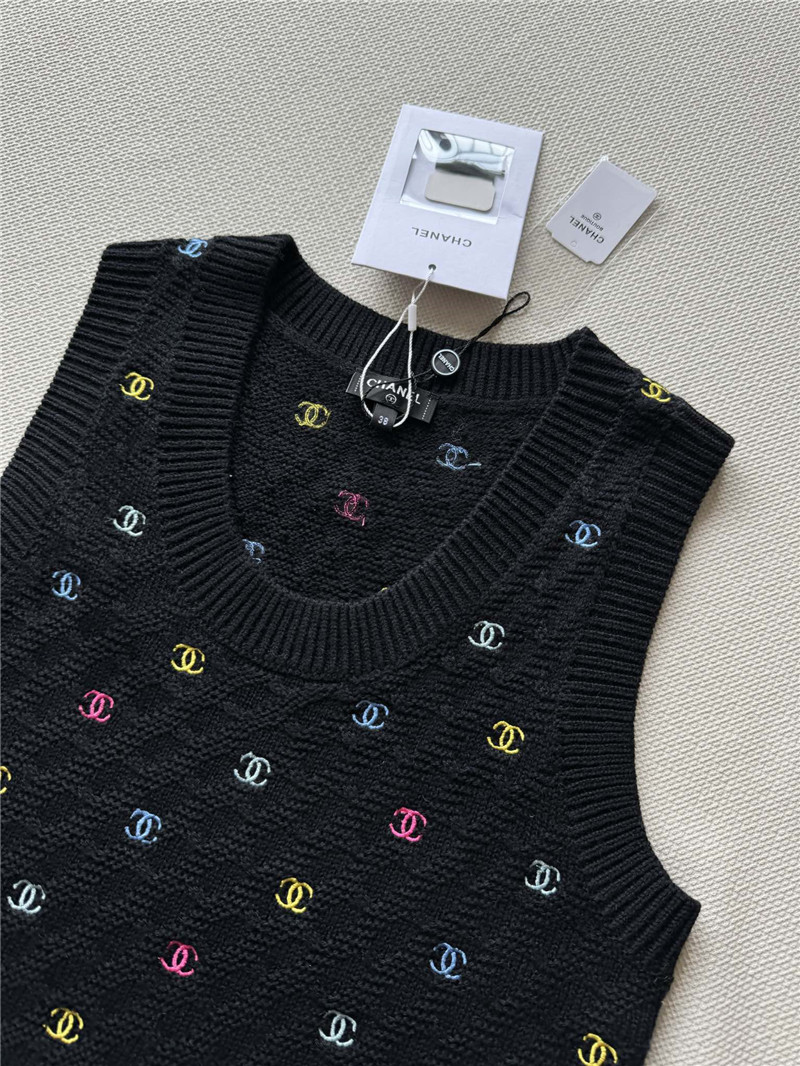 Chanel Colorful Full Logo Vest Black