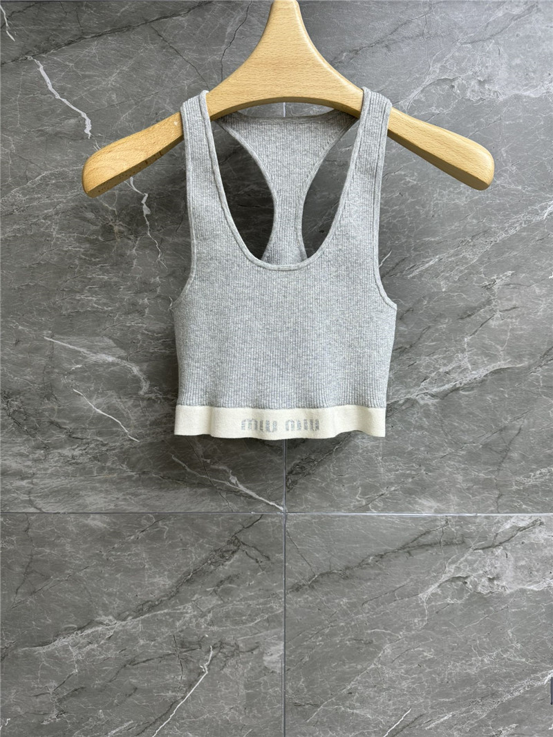miumiu short knitted vest