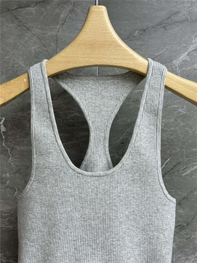 M1um1u short knitted vest