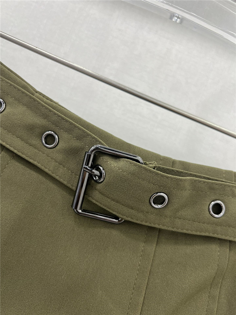 dior CD belt little bee wide skirt