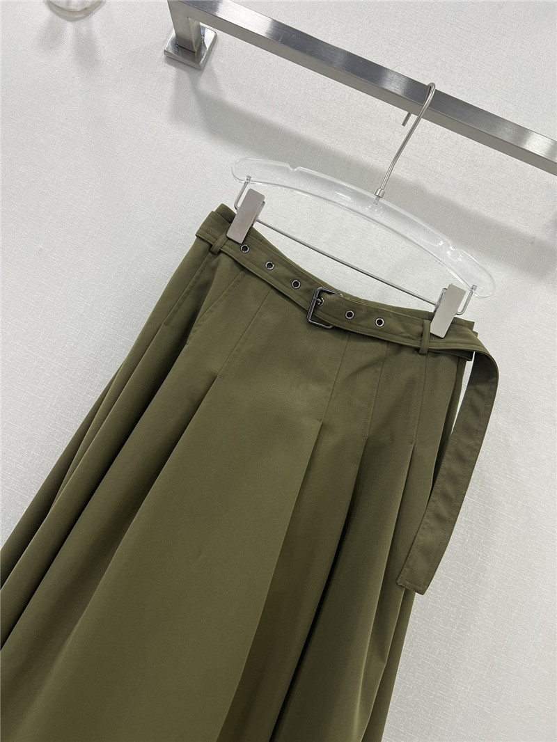 dior CD belt little bee wide skirt