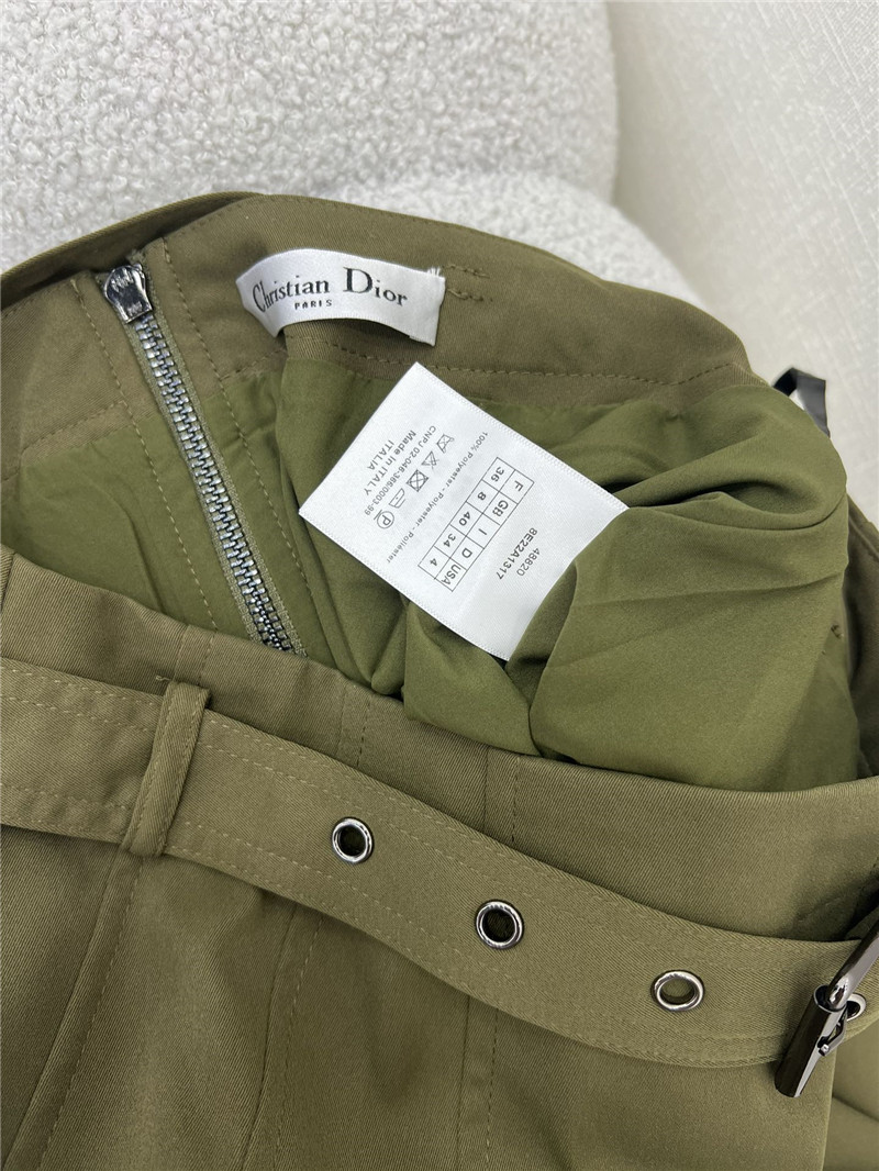 dior CD belt little bee wide skirt