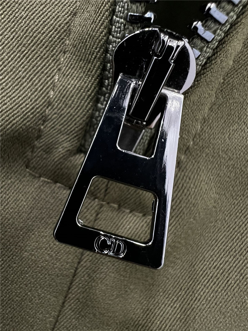 dior CD belt little bee wide skirt