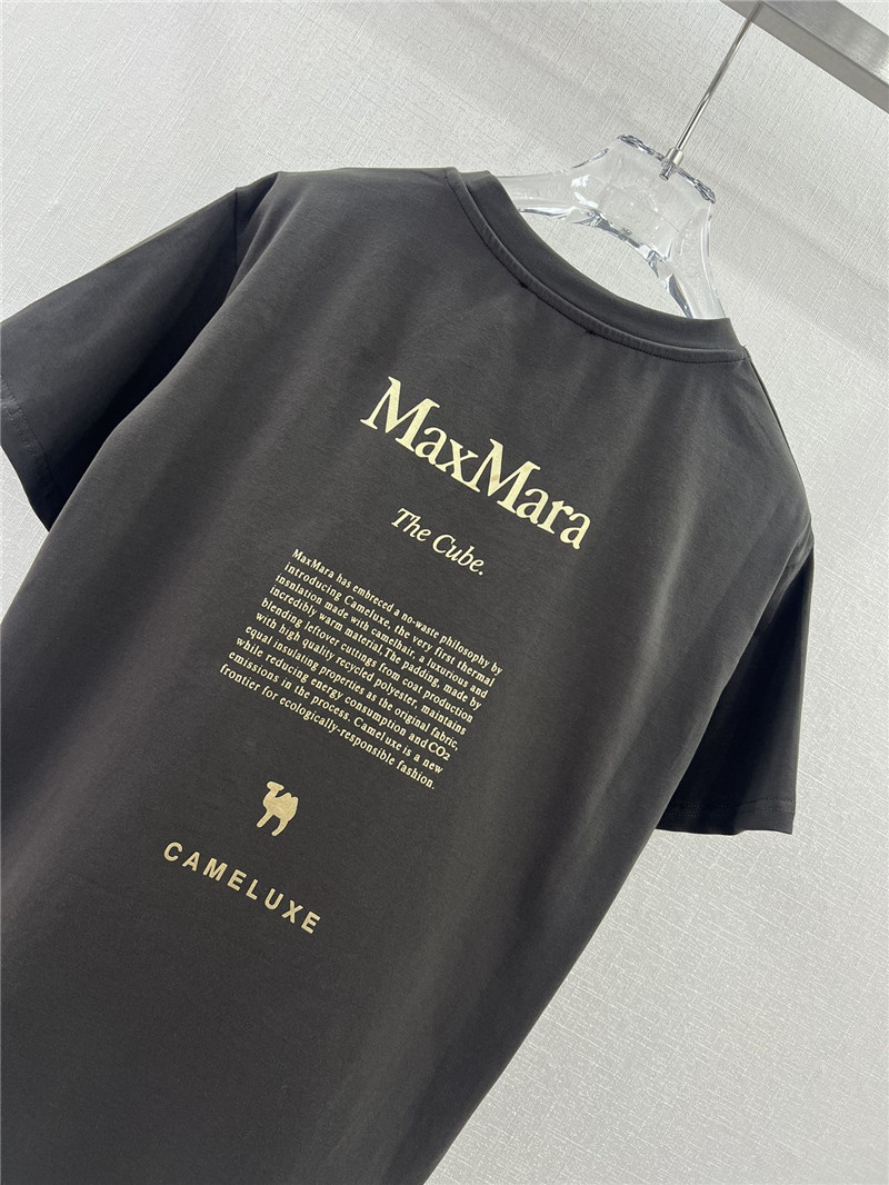 Vanitoo gold lettering printed front and back T-shirt