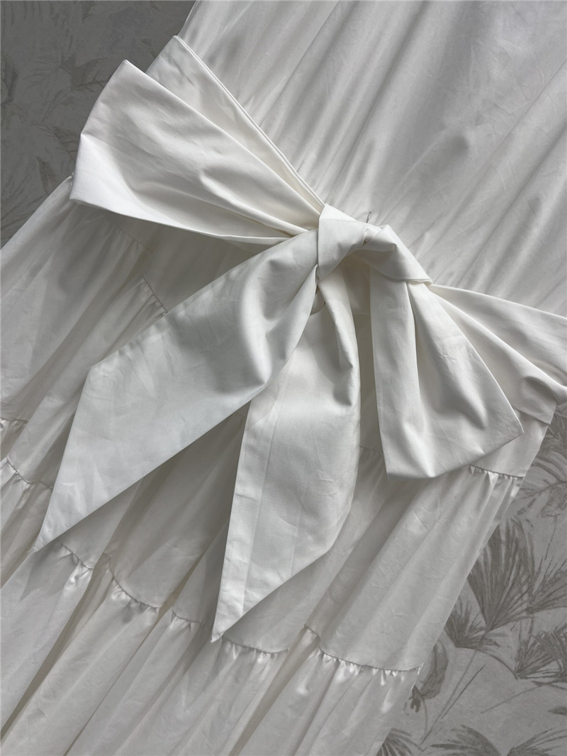 D10r pearl button sleeveless dress