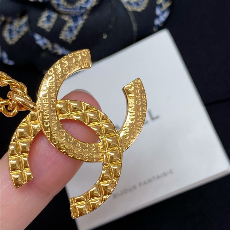 Ch**el letter double c necklace