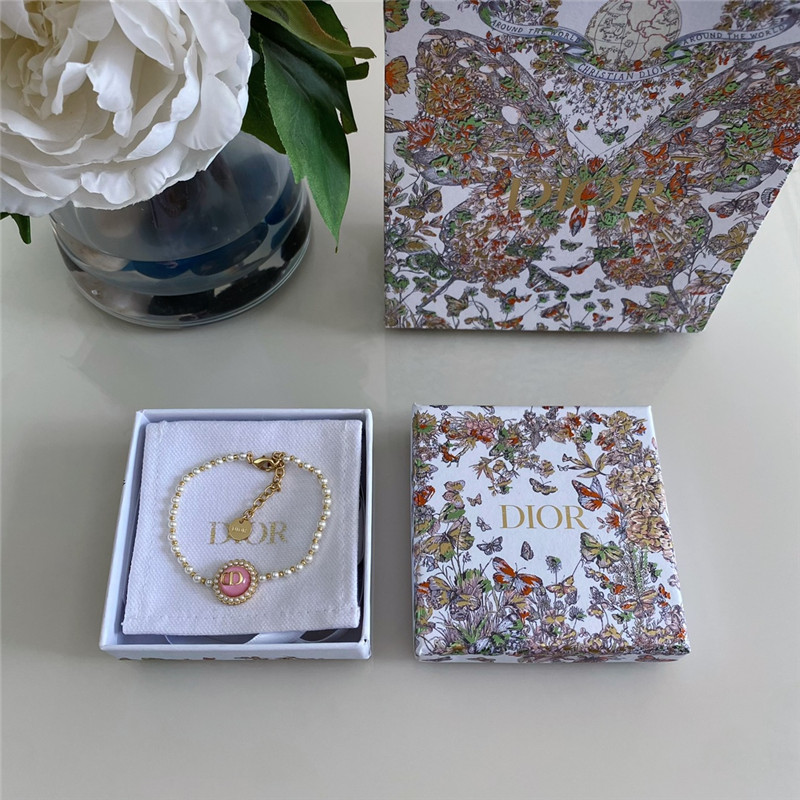 dior glass beads pearl bracelet