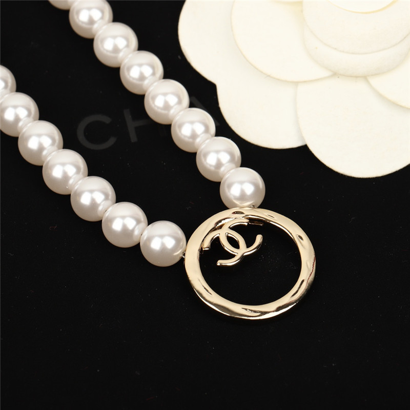 Ch**el multifunctional pearl necklace