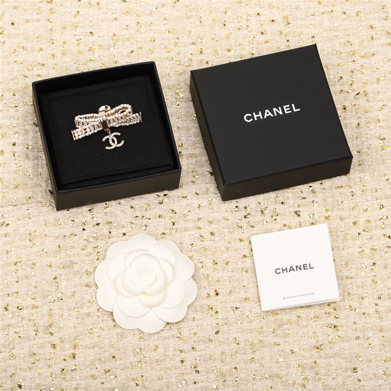 Chanel bow brooch