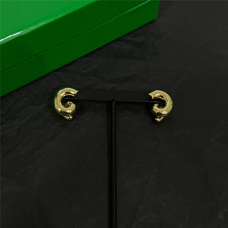 b0tt*ga Ven*ta new earrings