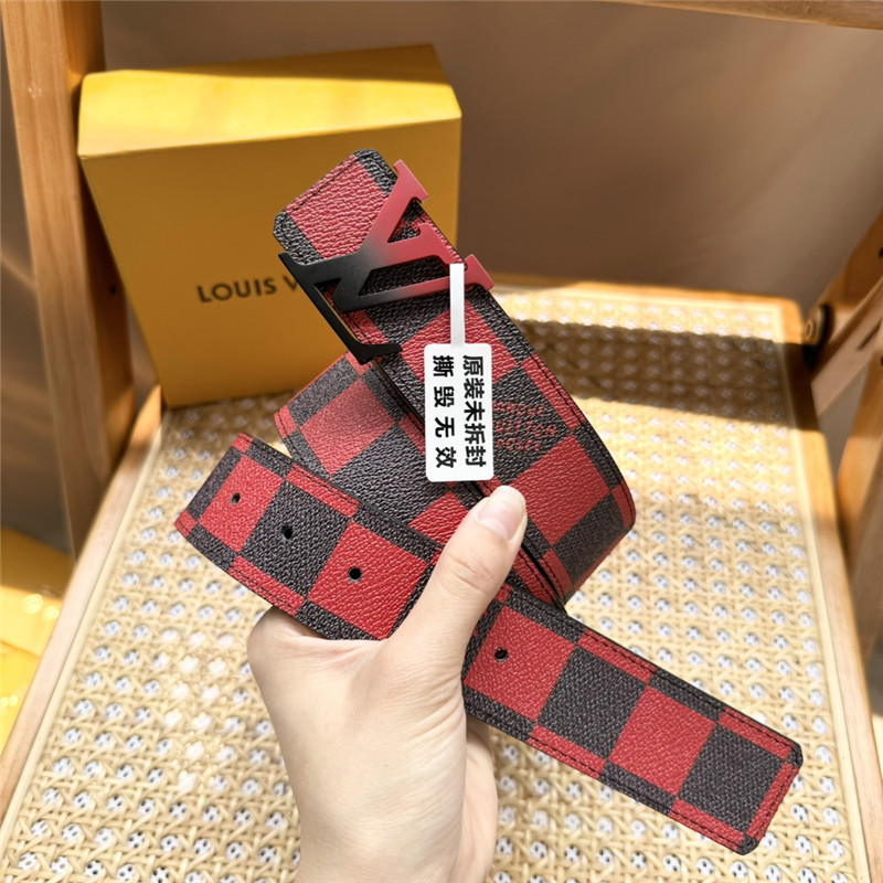 l0vis Vvtt0n lv plaid canvas with pebbled bottom belt