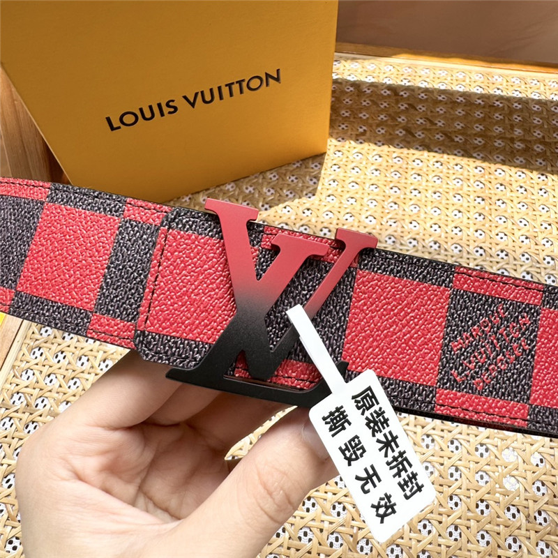 l0vis Vvtt0n lv plaid canvas with pebbled bottom belt