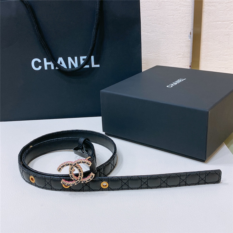 ch**el D1am0nd lambskin with plain bottom belt