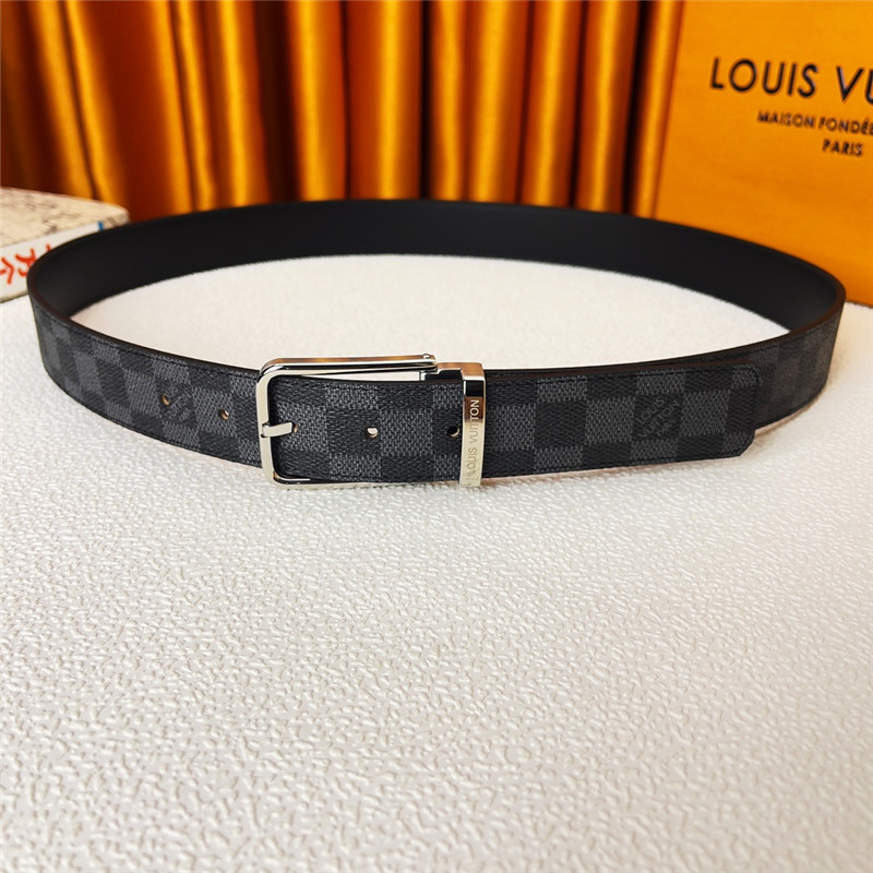 louis vuitton LV classic belt