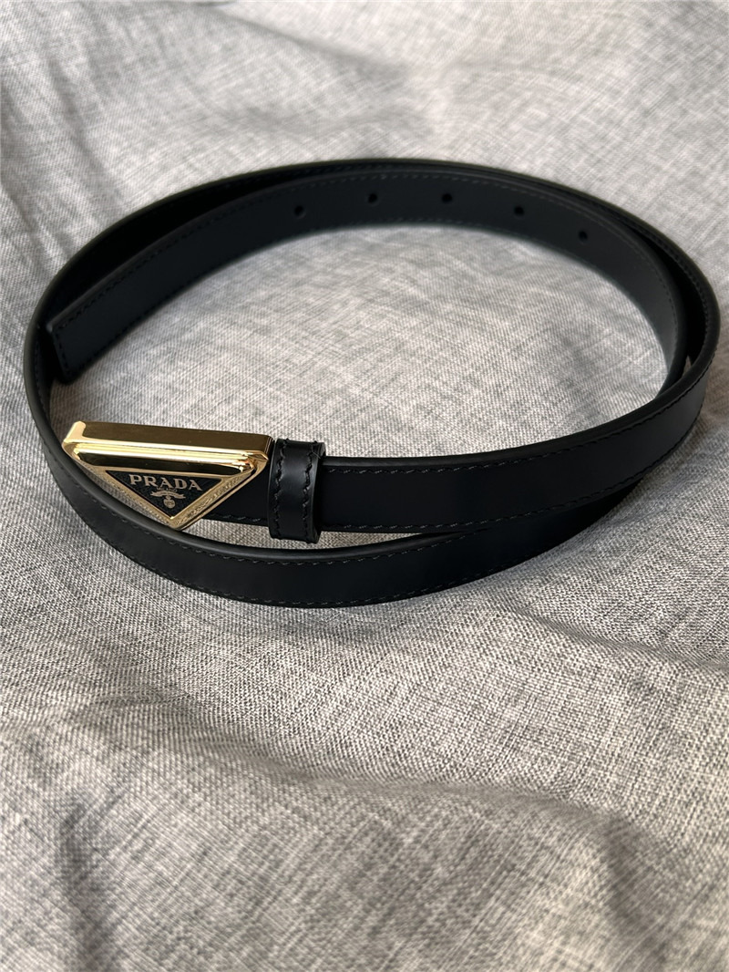 prada women’s belt