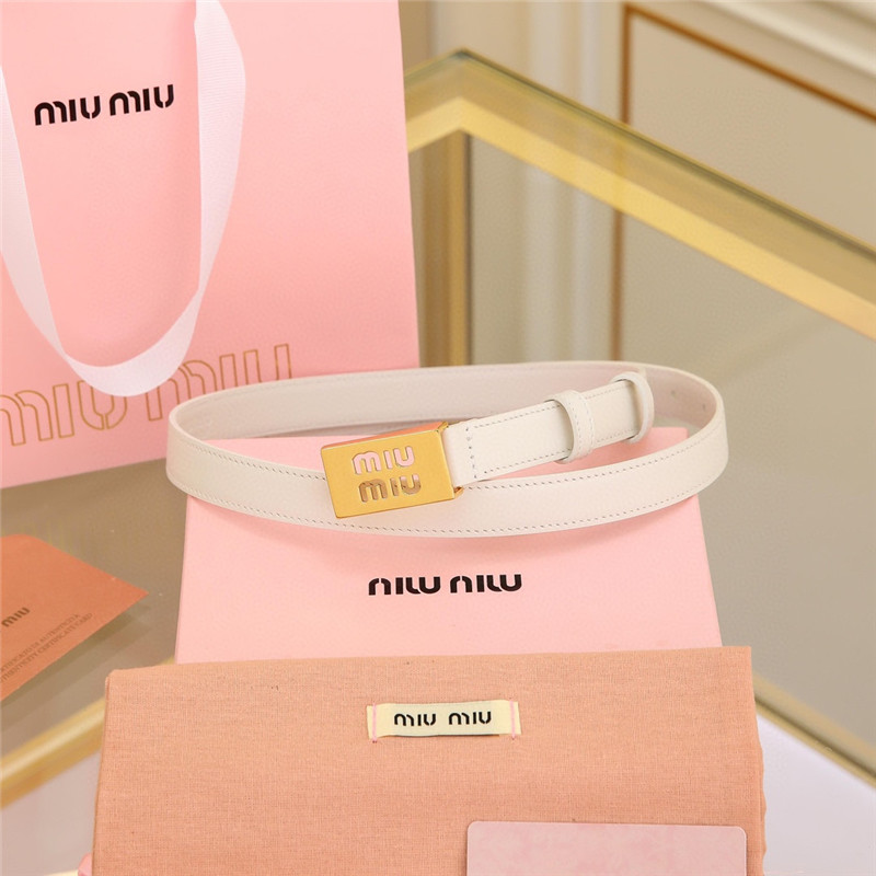 miumiu leather belt