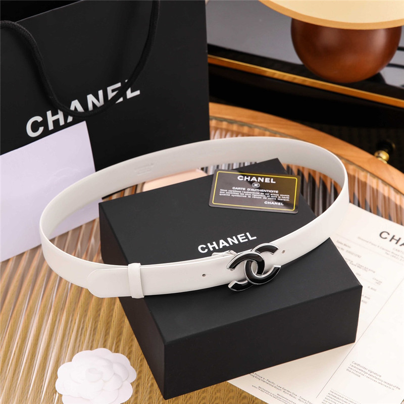 Chanel White Interlocking CC Logo Belt