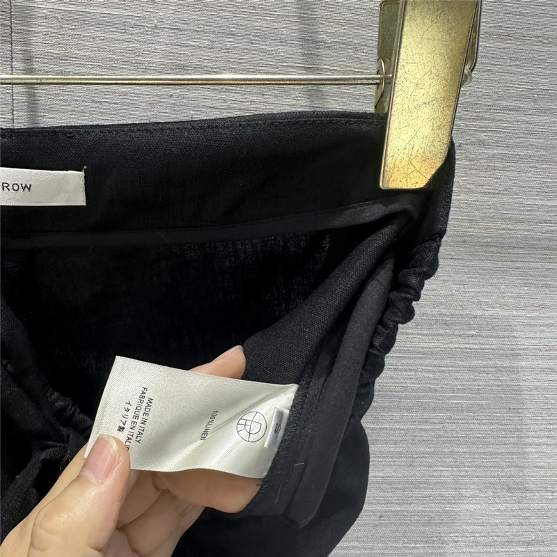 The R0w black wide leg linen trousers