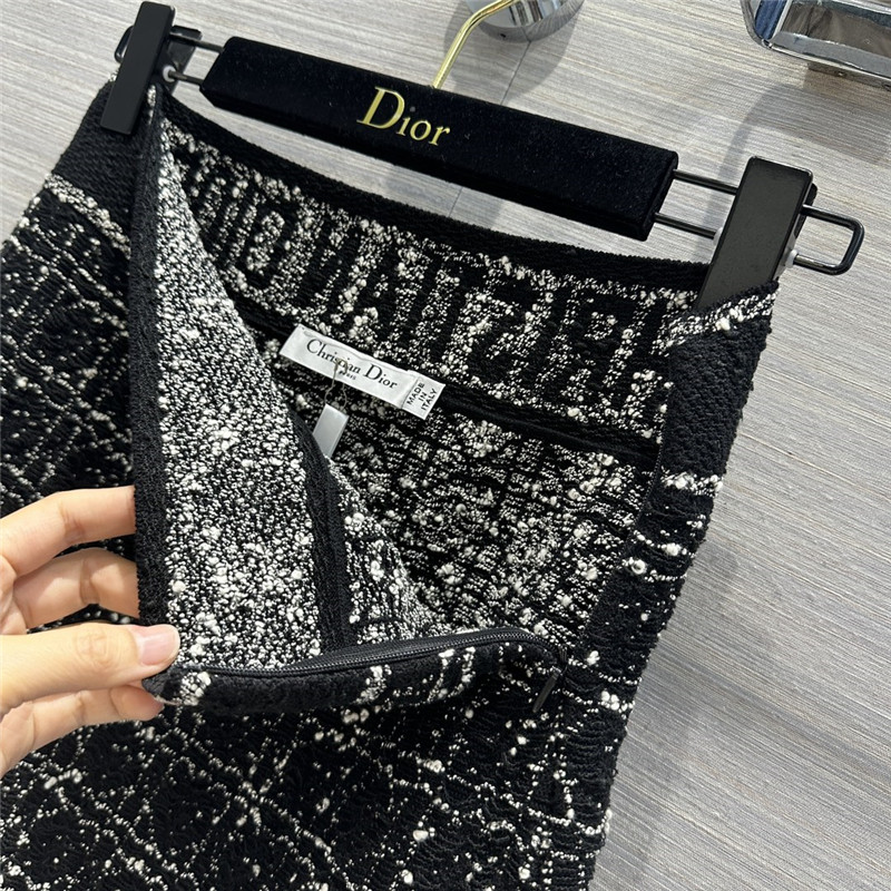 D10r woven pattern knitted short skirt replica clothing
