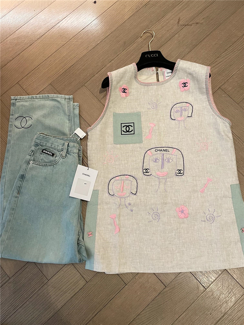 Ch**el new mid length vest replica designer clothes