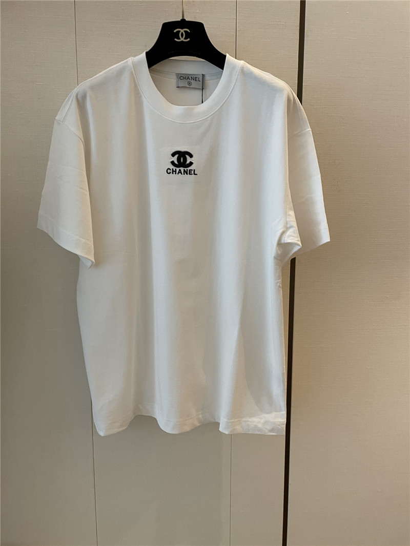 Chanel new embroidered short sleeve replica d&g clothing