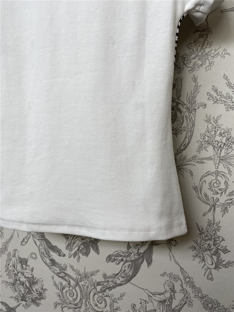 Chanel new double C T-shirt replica designer clothes