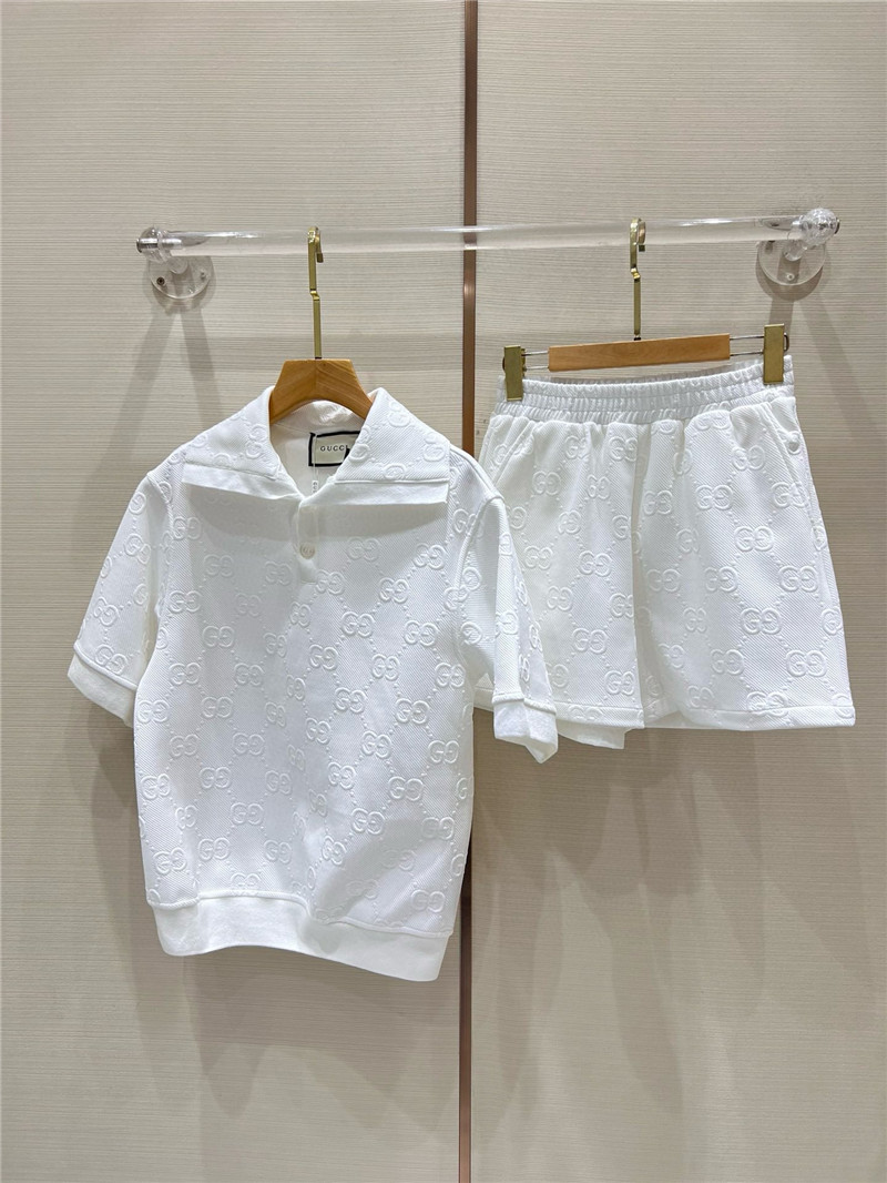 Gucci lazy sweatshirt suitcheap replica designer clothes