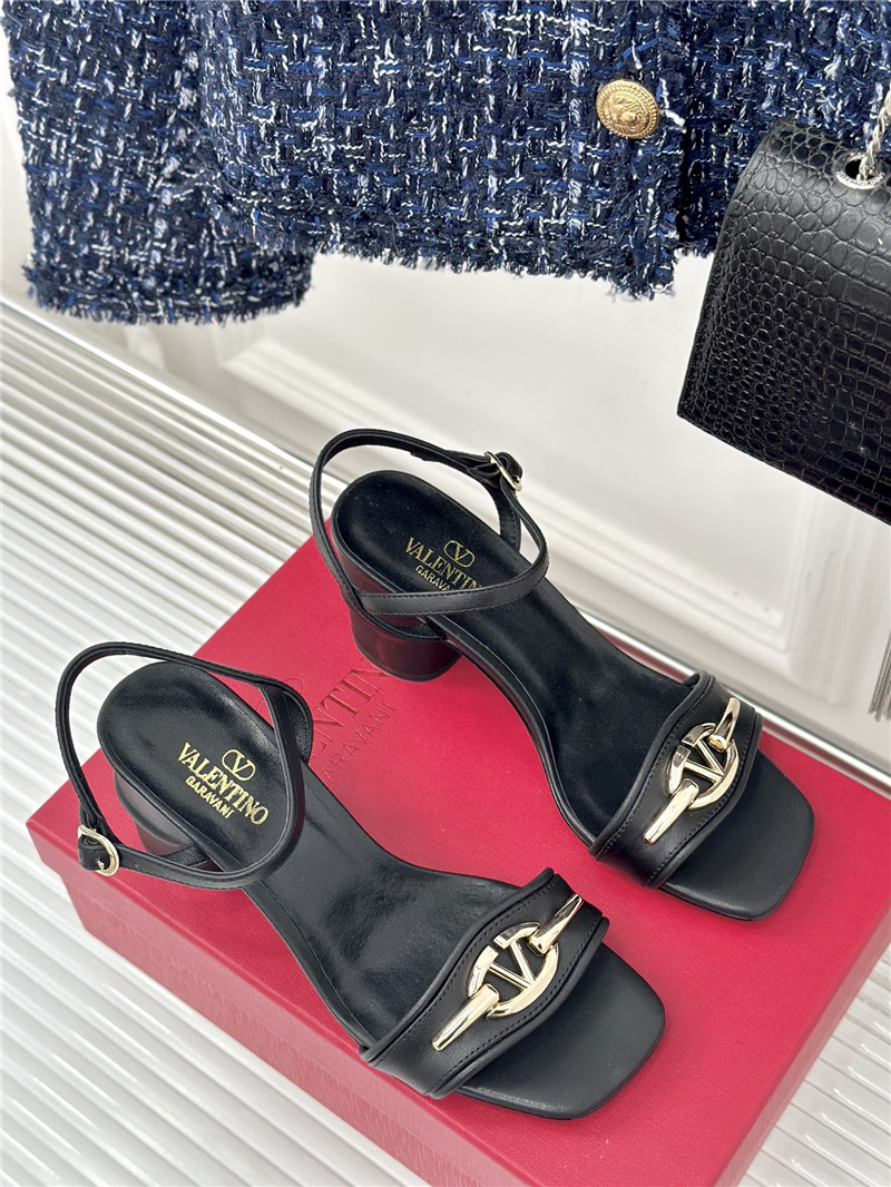 va1e*ntin0 thick heel sandals ma1s0n Marg*e1a replica shoes