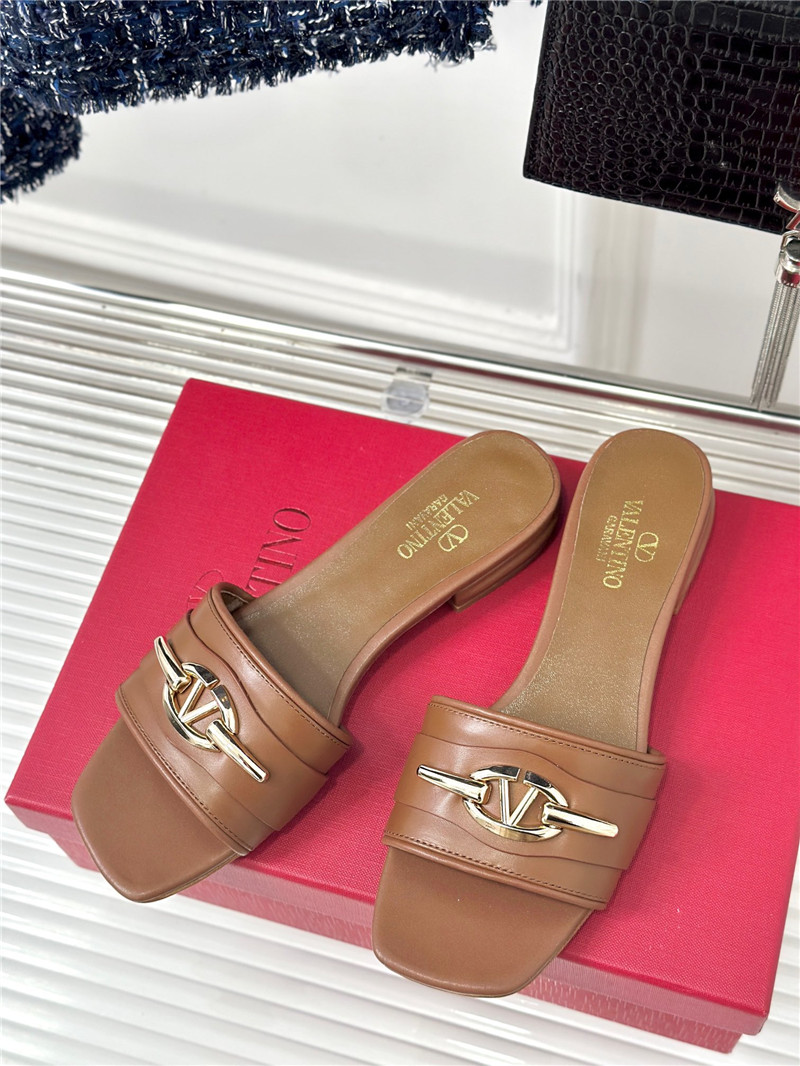 va1e*ntin0 thick heel sandals ma1s0n Marg*e1a replica shoes