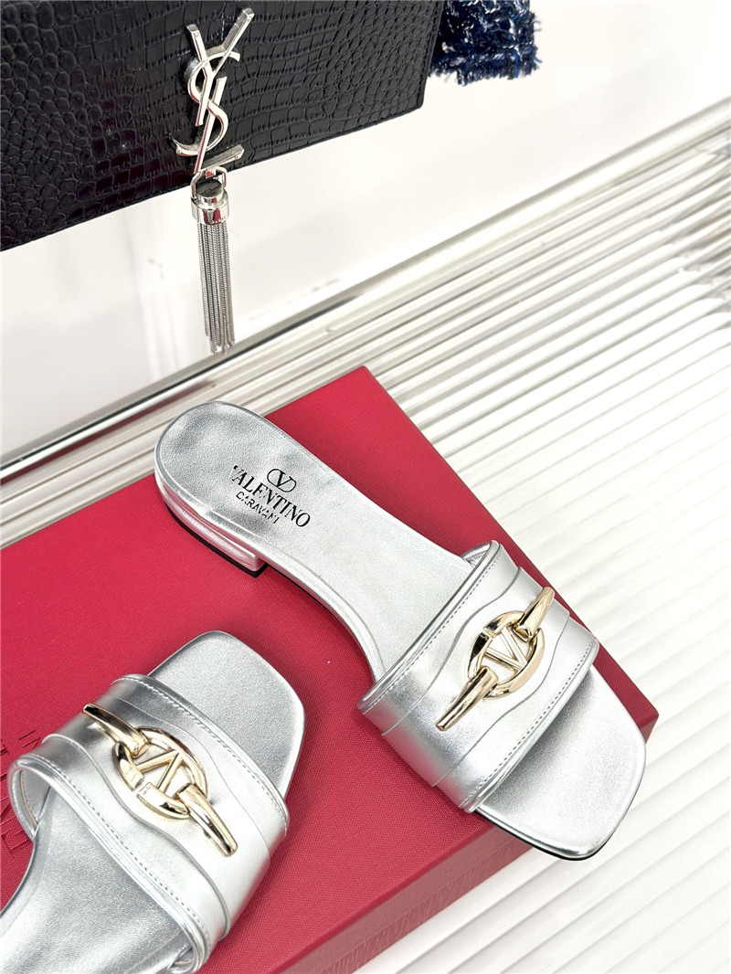 va1e*ntin0 thick heel sandals ma1s0n Marg*e1a replica shoes